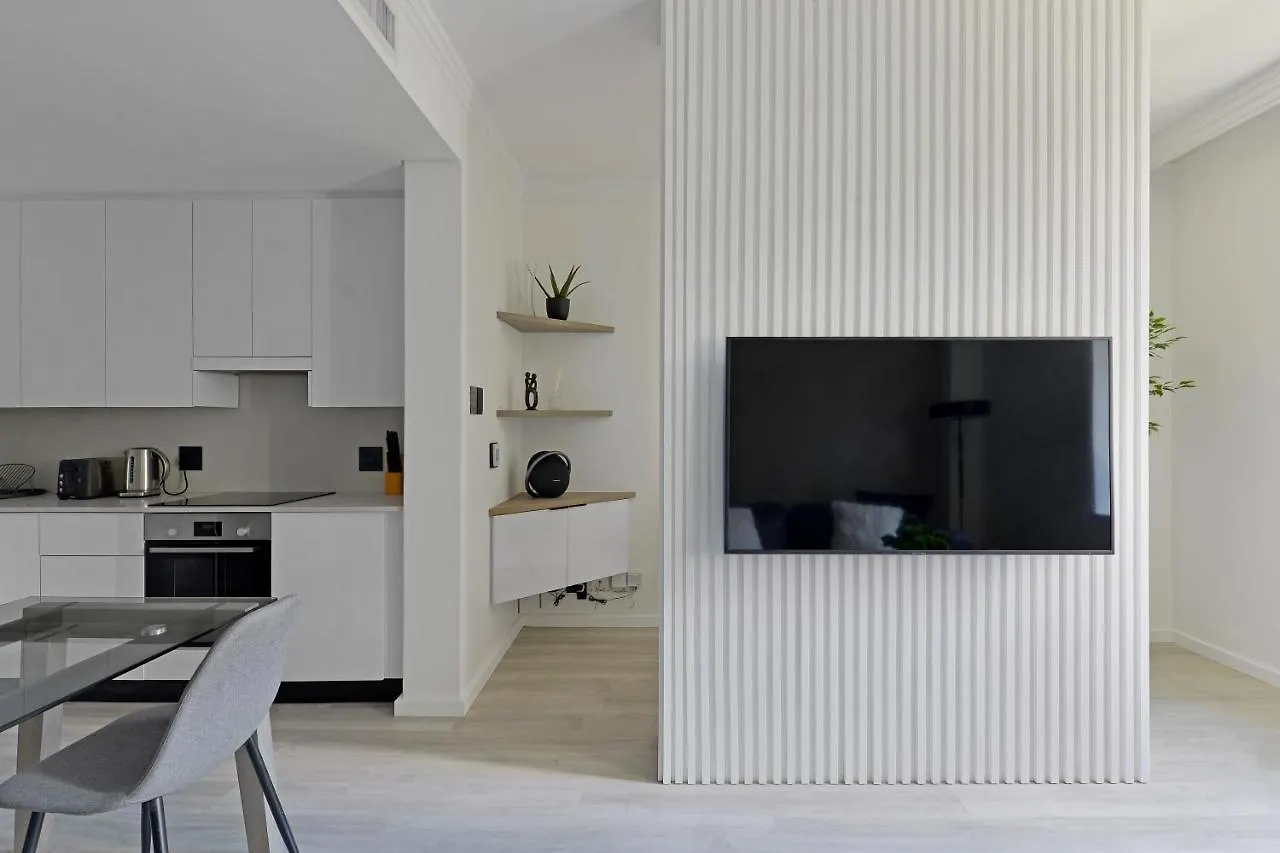 405 On Mandela Rhodes - No Load Shedding Apartment Cape Town South Africa